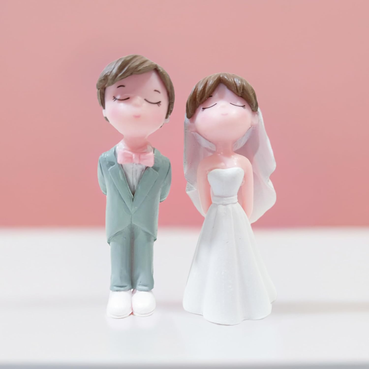 White wedding couple Miniature for Valentine's